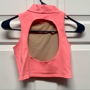 🌺 Super Cute Open Back High Neck Crop Top!!! 🌺